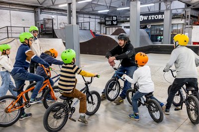 Aktion Schulradeln NRW (© go.Rheinland / Smilla Dankert) Aktion Schulradeln NRW (© go.Rheinland / Smilla Dankert)