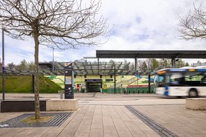 Bahnhof Erftstadt mit Bus (Symbolbild) Bahnhof Erftstadt mit Bus (Symbolbild)