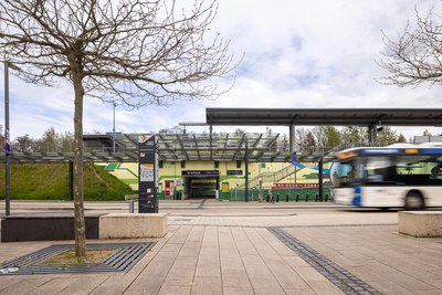 Bahnhof Erftstadt mit Bus (Symbolbild) Bahnhof Erftstadt mit Bus (Symbolbild)